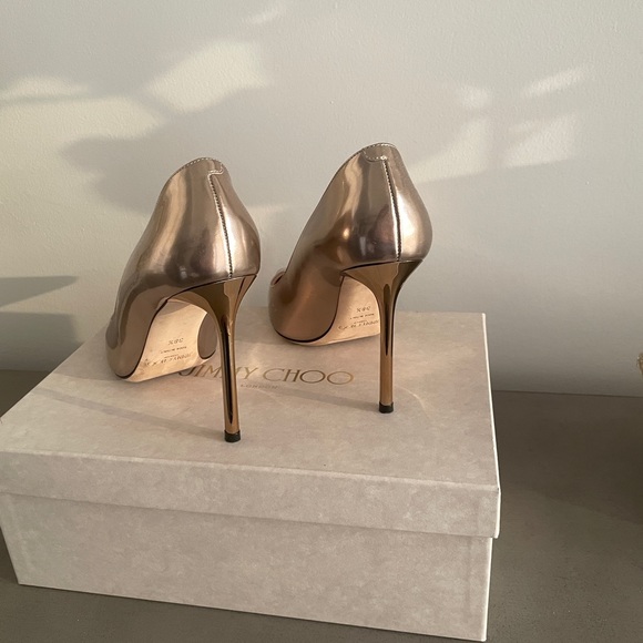 Jimmy Choo - Picture 5 of 6